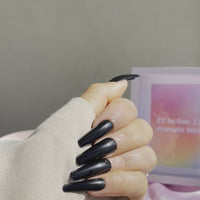 Noire // Basique