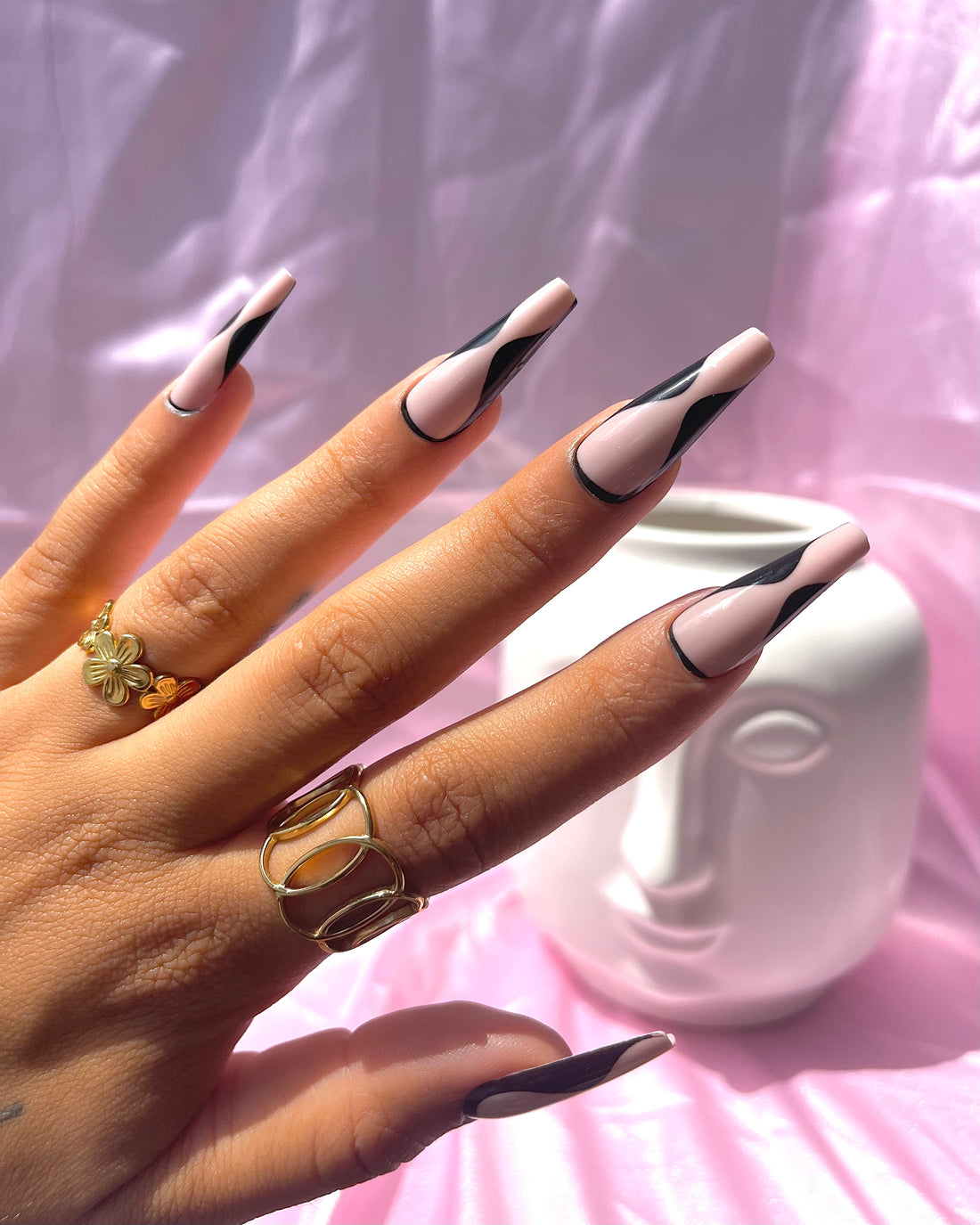 Maddy // Gel Capsules