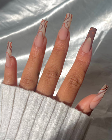Nude Wavy // Love