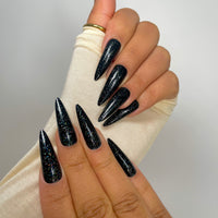 Black Star // Stiletto